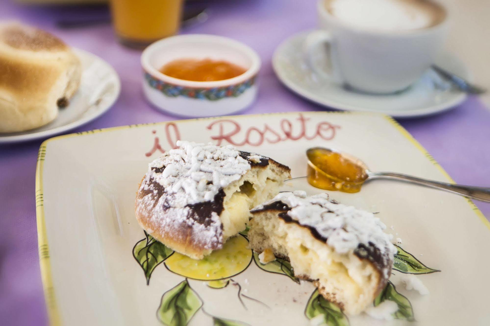 לינה וארוחת בוקר סורנטו Il Roseto מראה חיצוני תמונה